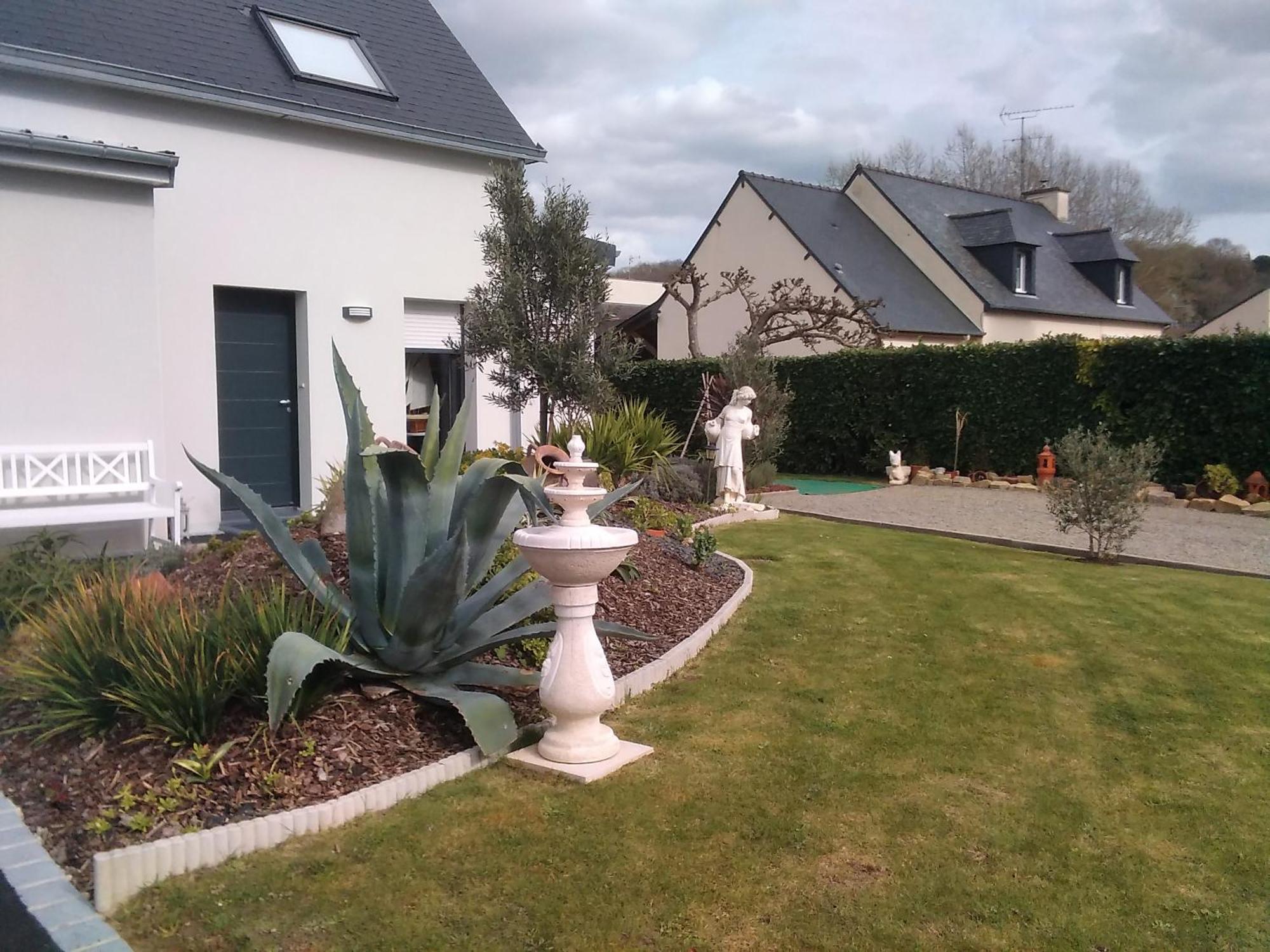 Bed and Breakfast 6Bis Rue De La Boussaquiere St Broladre Saint-Broladre Exterior foto